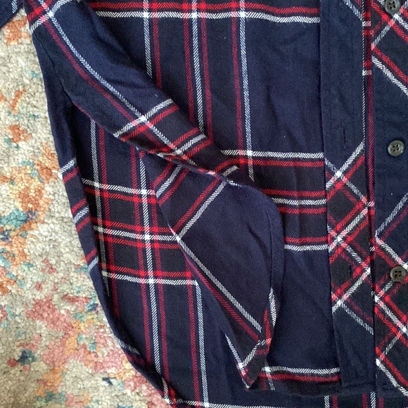 Plaid long sleeve button down tunic - Picture 4 of 6